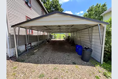 227 Bissell Ave, Oil City, PA 16301 - Photo 4
