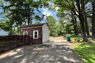 317 Chestnut St, Pleasantville, PA 16341 - Photo 10