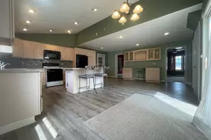 200 Allison St, New Bethlehem, PA 16242 - Photo 10