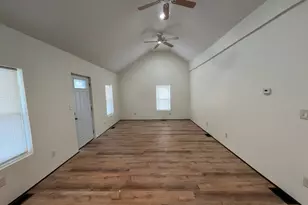 116 Norman St, Franklin, PA 16323 - Photo 2