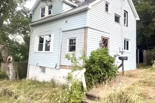 206 Gay St, Oil City, PA 16301 - Photo 2
