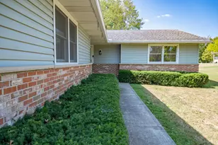208 Corbett St, Clarion, PA 16214 - Photo 4