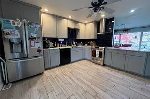 102 Lincoln Ct, Shippenville, PA 16254 - Photo 2