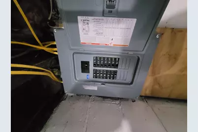 301 Linden Ave, Oil City, PA 16301 - Photo 8