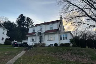 304 16th St, Franklin, PA 16323 - Photo 2