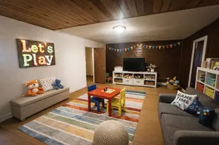 919 East Main St, Rural Valley, PA 16249 - Photo 20