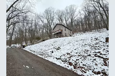 14 Dubbs St, Franklin, PA 16323 - Photo 2