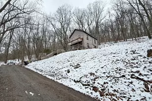 14 Dubbs St, Franklin, PA 16323 - Photo 2