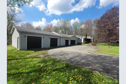 1310 South  Hermtitage Rd, Hermitage, PA 16148 - Photo 1