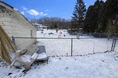 1118 Old Mercer Rd, Franklin, PA 16323 - Photo 4