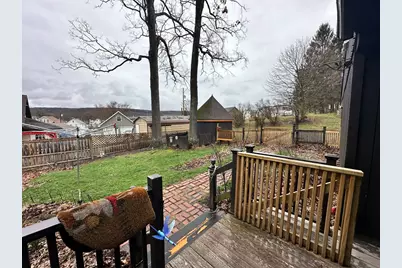 25 Park St, Franklin, PA 16323 - Photo 16