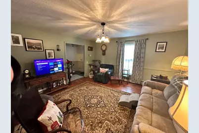 25 Park St, Franklin, PA 16323 - Photo 8