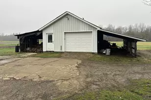 33282 N Main St, Townville, PA 16360 - Photo 34