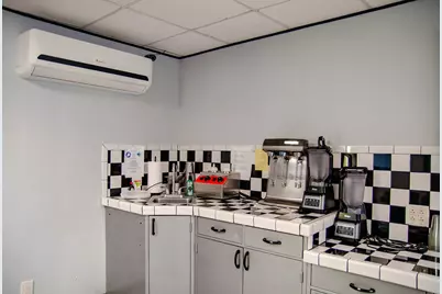 2003 Oneida Valley Rd, Evans City, PA 16040 - Photo 16