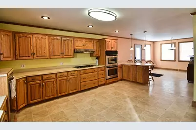 1142 Elk St, Franklin, PA 16323 - Photo 10