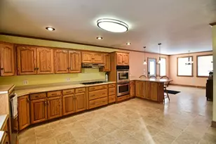 1142 Elk St, Franklin, PA 16323 - Photo 10