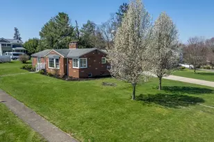 30 N Sheridan Rd, Clintonville, PA 16214 - Photo 2