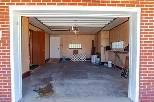 30 N Sheridan Rd, Clintonville, PA 16214 - Photo 32