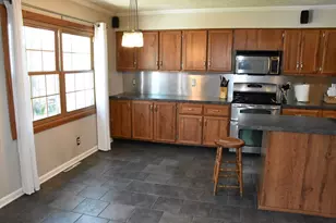 725 Maple St, Meadville City, PA 16335 - Photo 16