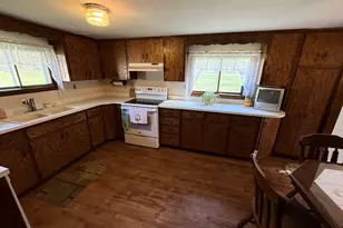 404 Keely Rd, Franklin, PA 16323 - Photo 8