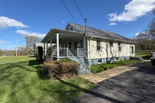 404 Keely Rd, Franklin, PA 16323 - Photo 2