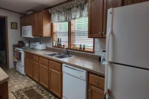 40 Holiday Acres Ln, Cooksburg, PA 16217 - Photo 4