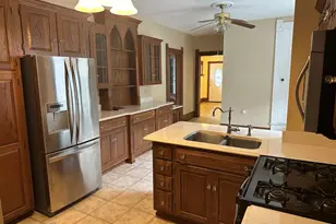 806 Liberty St, Franklin, PA 16323 - Photo 12