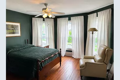 527 12th St, Franklin, PA 16323 - Photo 10