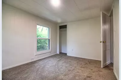 1082 Old Petroleum Center Rd, Titusville, PA 16354 - Photo 10