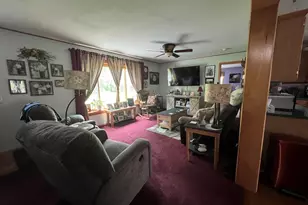 153 Hart Dr, Franklin, PA 16323 - Photo 2