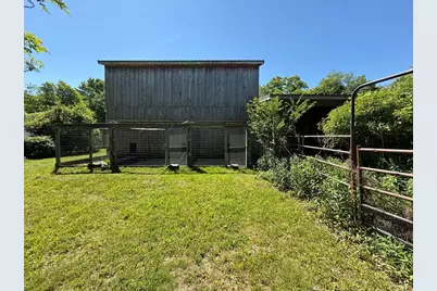 1226 Mercer Rd, Franklin, PA 16323 - Photo 14