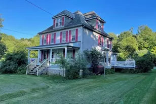 1226 Mercer Rd, Franklin, PA 16323 - Photo 2