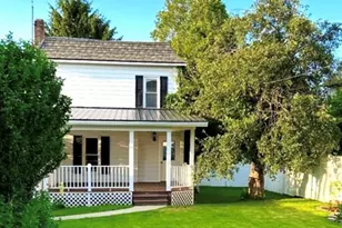 208 Liberty St, Clarion, PA 16214 - Photo 6