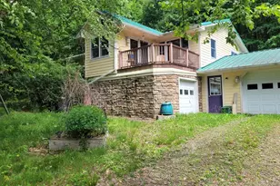 151 Hovis Ln, Franklin, PA 16323 - Photo 4