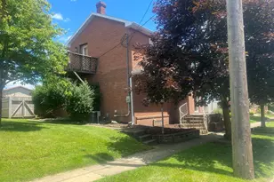 411 Penn St, New Bethlehem, PA 16242 - Photo 2