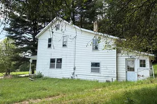 923 Meadville Rd, Titusville, PA 16354 - Photo 2