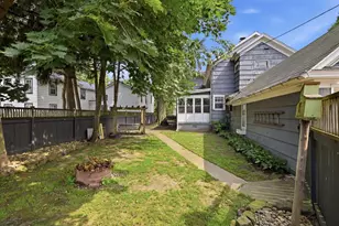 327 E Main St, Titusville, PA 16354 - Photo 6
