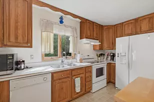 605 Petroleum St, Titusville, PA 16354 - Photo 14