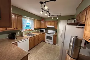 452 Wendy Way, Franklin, PA 16323 - Photo 6