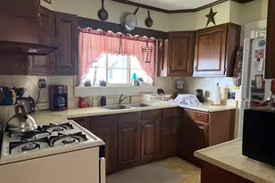 657 Petrolia St, Knox, PA 16232 - Photo 8
