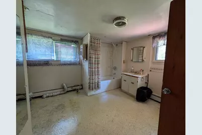 744 Grove Street, Saint Petersburg, PA 16054 - Photo 12