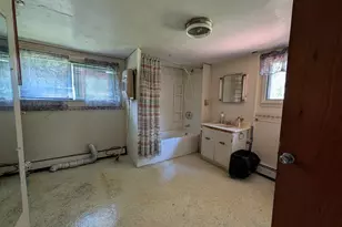 744 Grove St, Saint Petersburg, PA 16054 - Photo 12