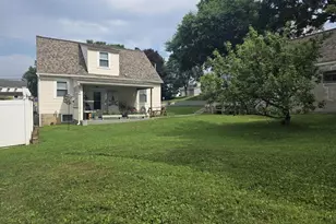 63 S 6th Ave, Clintonville, PA 16214 - Photo 4