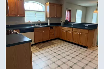 867 Sutton Rd, Titusville, PA 16354 - Photo 10