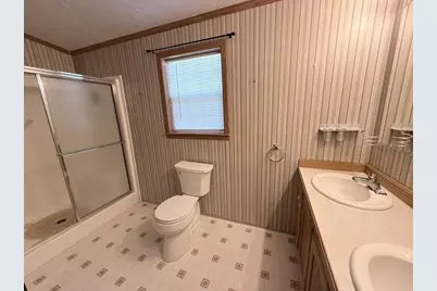 2148 Cranberry Rockland Rd, Kennerdell, PA 16374 - Photo 16
