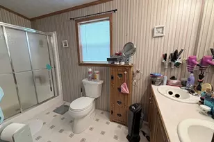 2148 Cranberry Rockland Rd, Kennerdell, PA 16374 - Photo 14