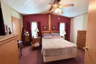 2148 Cranberry Rockland Rd, Kennerdell, PA 16374 - Photo 10
