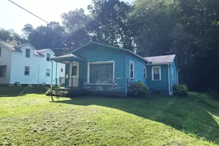 86 Rocky Grove Ave, Franklin, PA 16323 - Photo 2