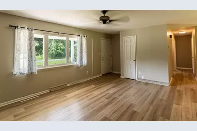 26 Woodbine Drive, Hempfield Township, PA 16125 - Photo 6