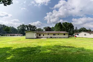 26 Woodbine Dr, Greenville, PA 16125 - Photo 40